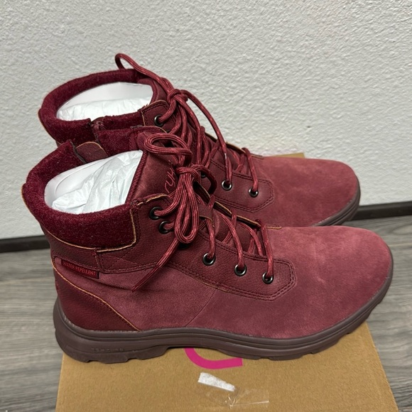 Ryka Brunswick Women's Water-Repellent Suede Boots - Picture 5 of 7